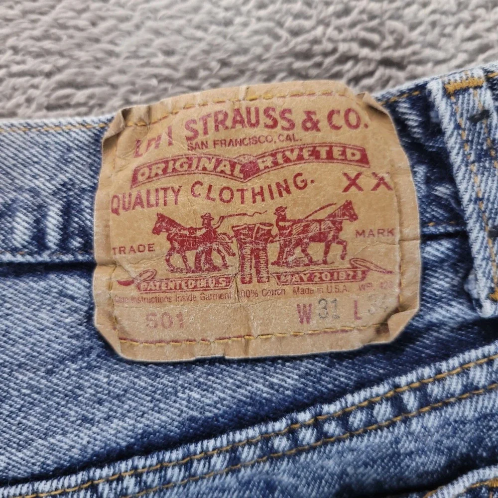 VTG Levis 501 Jeans Mens 31x34 Blue Regular Straight Acid Wash Made In USA 90s